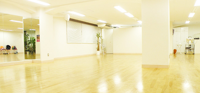 ダンススタジオHappiness☆フリーで活動されているインストラクターの皆様にご案内です。